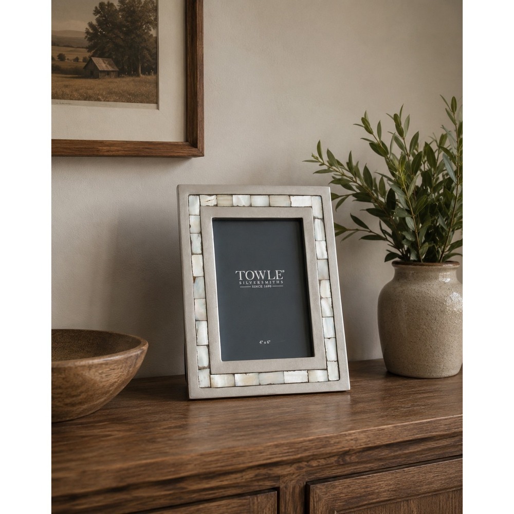 Towle Silversmiths 4x6 Silver Mother of Pearl Mosaic Brick‎ Inlay Photo Frame